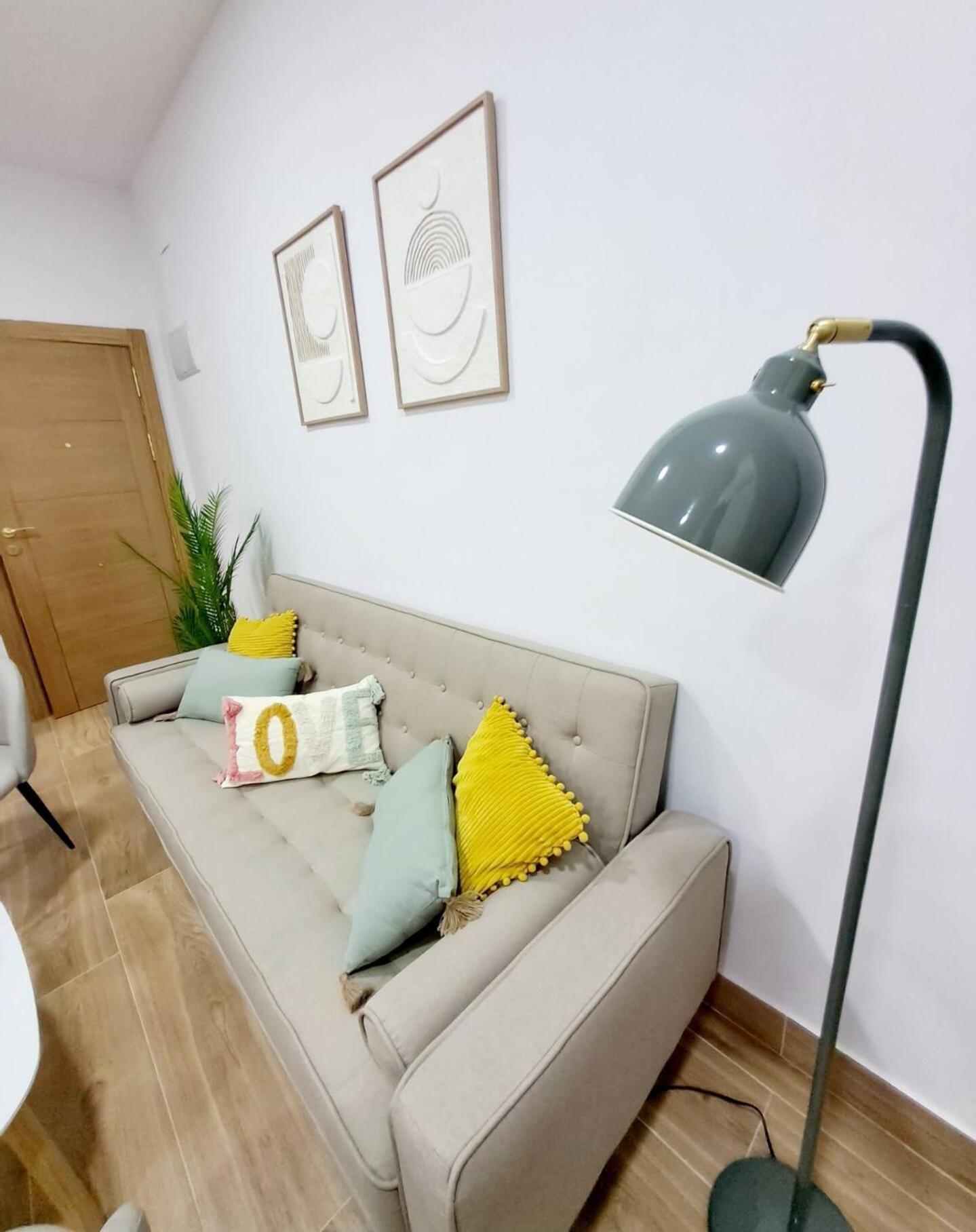 Coffee & Calm Triana Apartment Sevilla Buitenkant foto